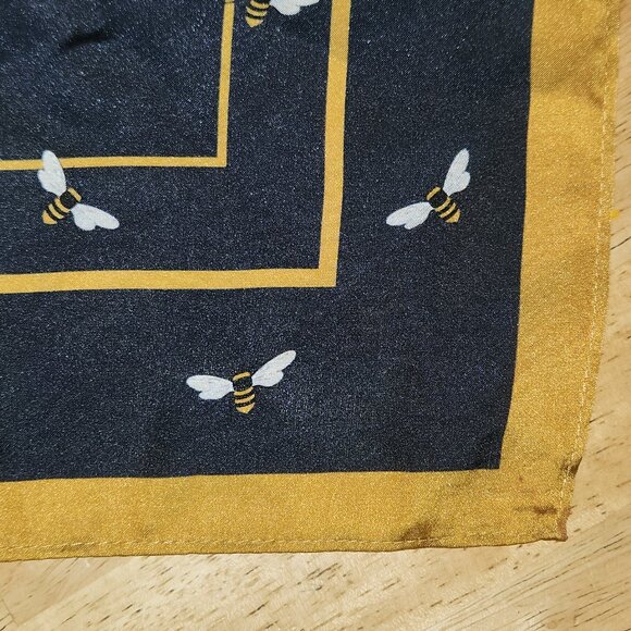 Sophie Allport Bees Polyester Scarf - Picture 5 of 7